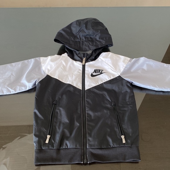 Nike Kids Jacket - Picture 2 of 7